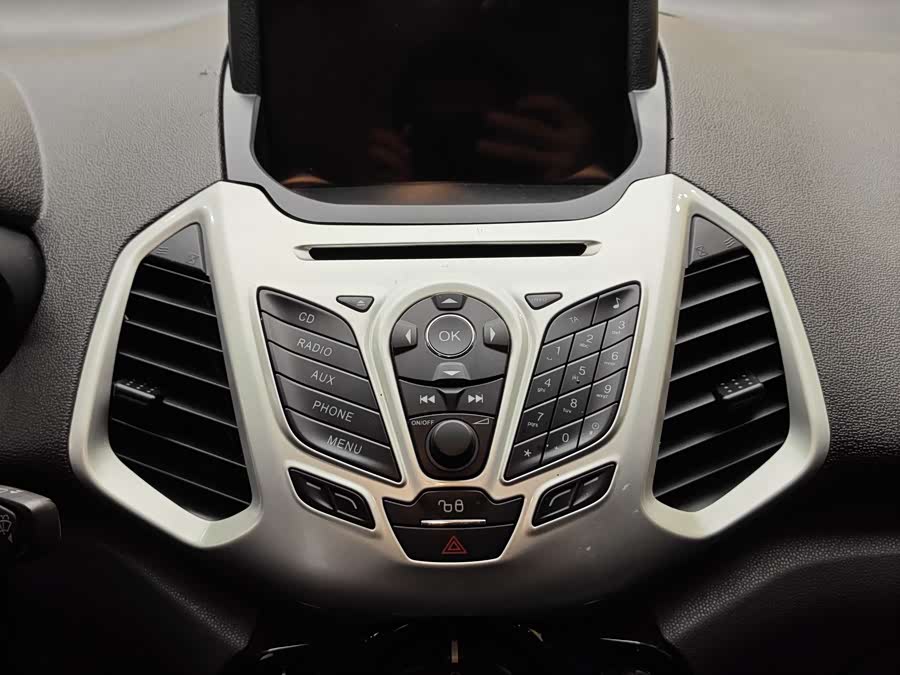 Ford EcoSport 2015 #17 Ford EcoSport 2015 car image #17