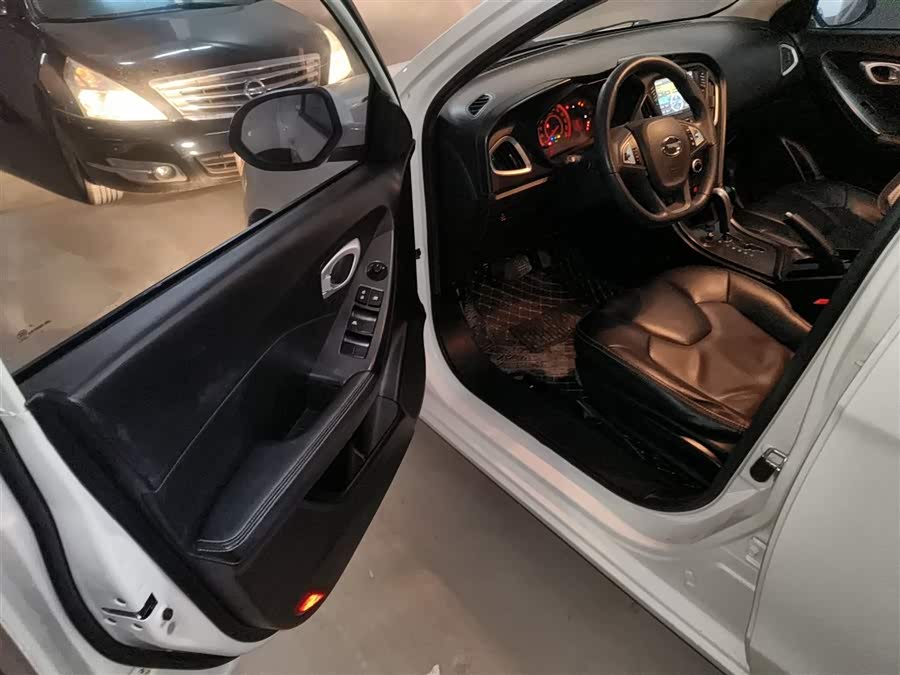 GAC Trumpchi GA3 2014 car image #17