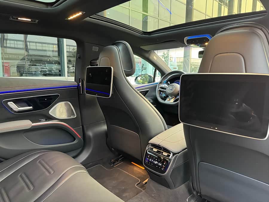 Mercedes-Benz EQS AMG 2024 #17 Mercedes-Benz EQS AMG 2024 car image #17