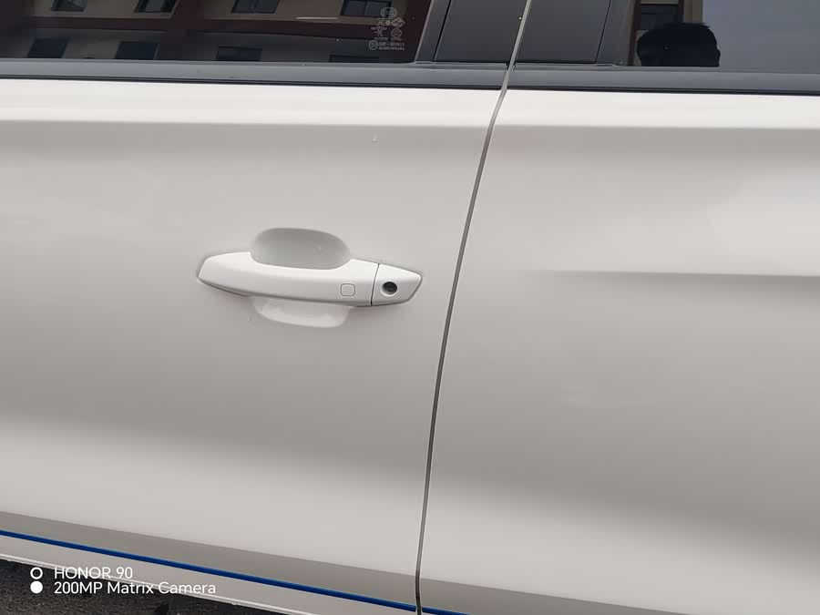 BYD e2 2022 #17 BYD e2 2022 imagen de coche #17