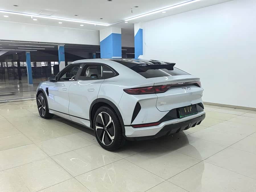 BYD SongL EV 2024 #17 BYD SongL EV 2024 car image #17