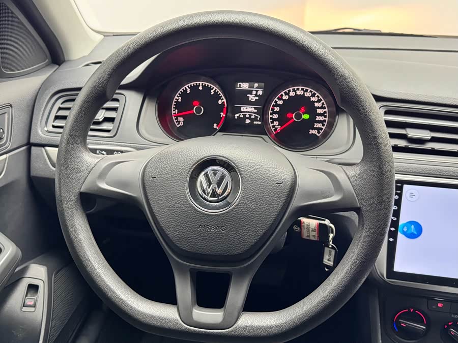 Volkswagen Lavida 2023 car image #17