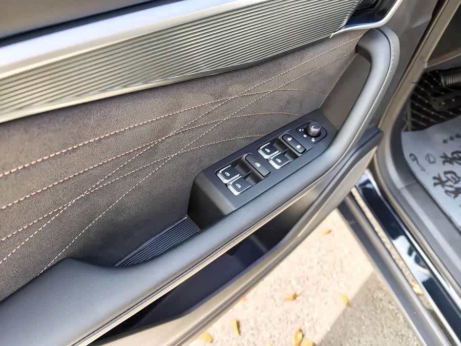 GEELY Okavango L 2025 immagine di auto #17