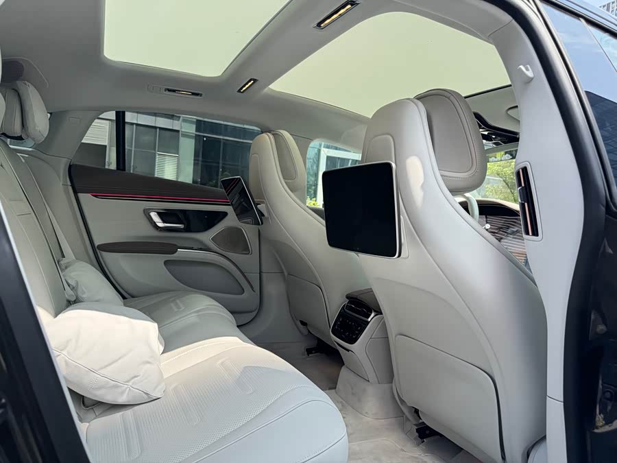 Mercedes-Benz EQS AMG 2024 #17 Mercedes-Benz EQS AMG 2024 car image #17