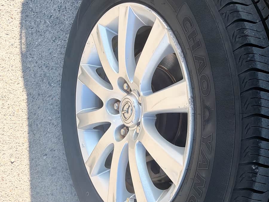 Mazda CX-7 (Imported) 2010 car image #17