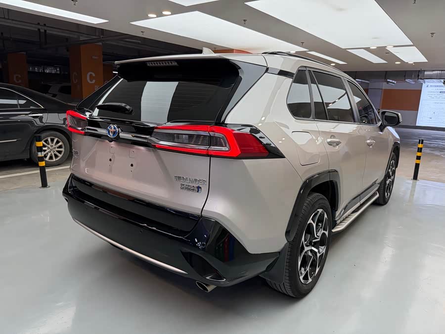Toyota Wildlander New Energy 2022 car image #17