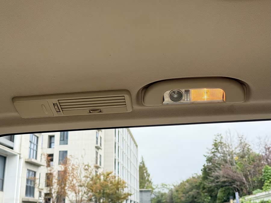 奔驰 唯雅诺 2013 #17 奔驰 唯雅诺 2013 汽车图片 #17