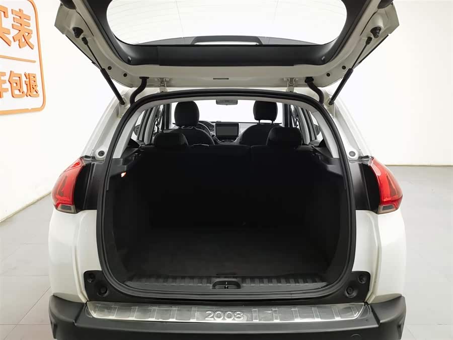 Peugeot 2008 2014 صورة سيارة #17
