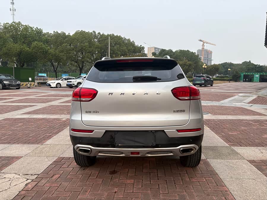 Haval H2s 2017 car image #17
