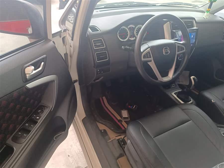 Suzuki Liana A6 2014 immagine di auto #17