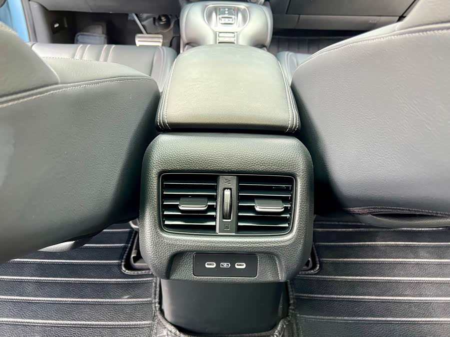 Honda ZR-V 2023 car image #17