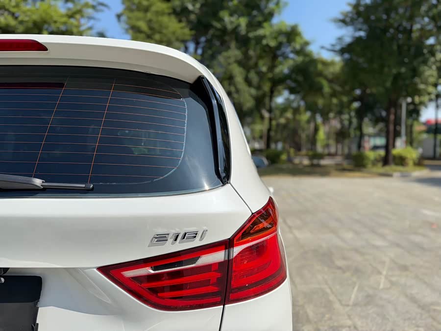 BMW 2 Series Gran Tourer 2017 car image #17