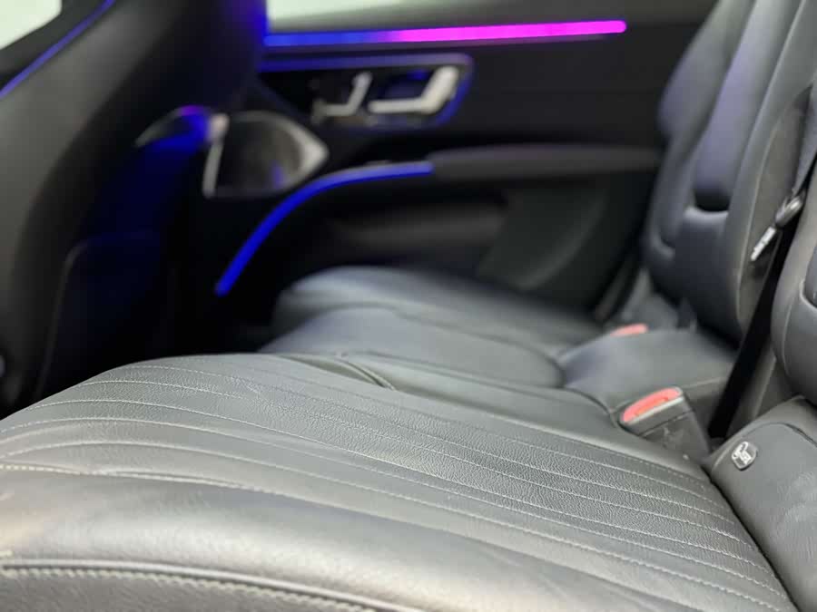 Mercedes-Benz EQS SUV 2023 #17 Mercedes-Benz EQS SUV 2023 car image #17