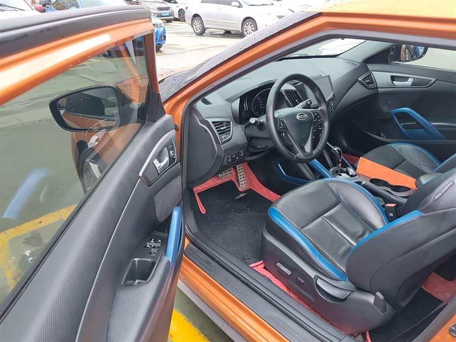 Hyundai Veloster 2014 #17 Hyundai Veloster 2014 car image #17