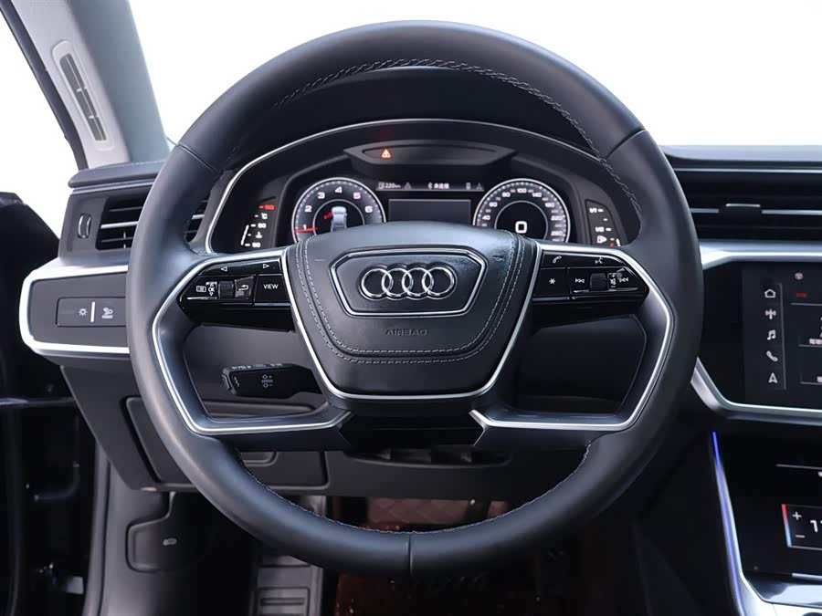 Audi A7L 2024 car image #17