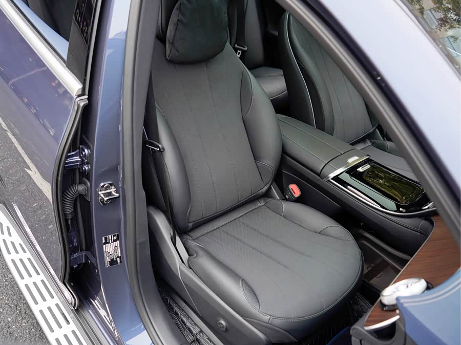 Mercedes-Benz EQE SUV 2023 car image #17