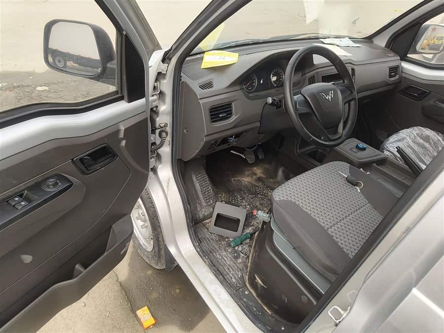 五菱汽车 五菱荣光新卡EV 2025 汽车图片 #17