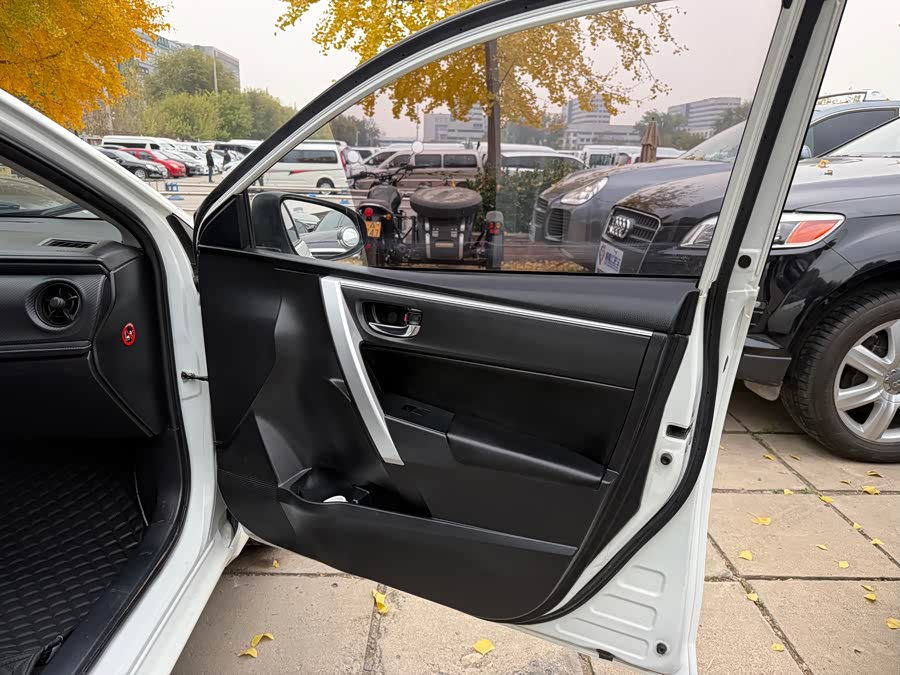 Toyota Levin Hybird E+ 2019 изображение автомобиля #17