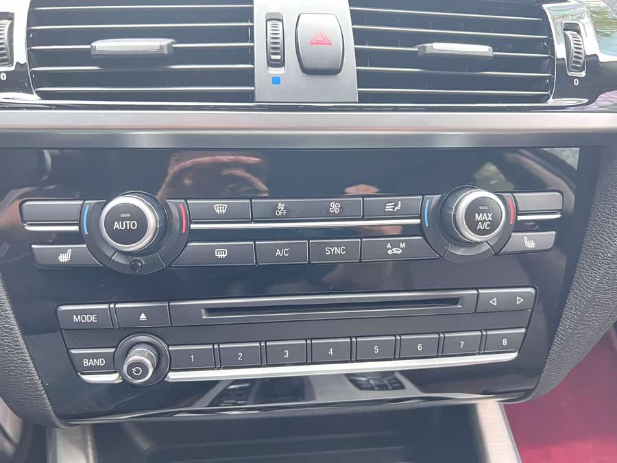 BMW X4 2017 car image #17