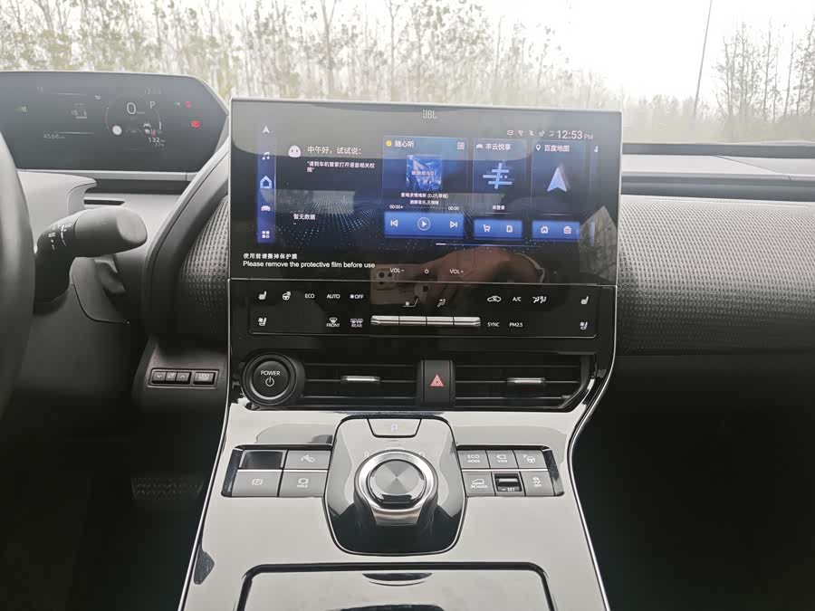 Toyota bZ4X 2022 immagine di auto #17