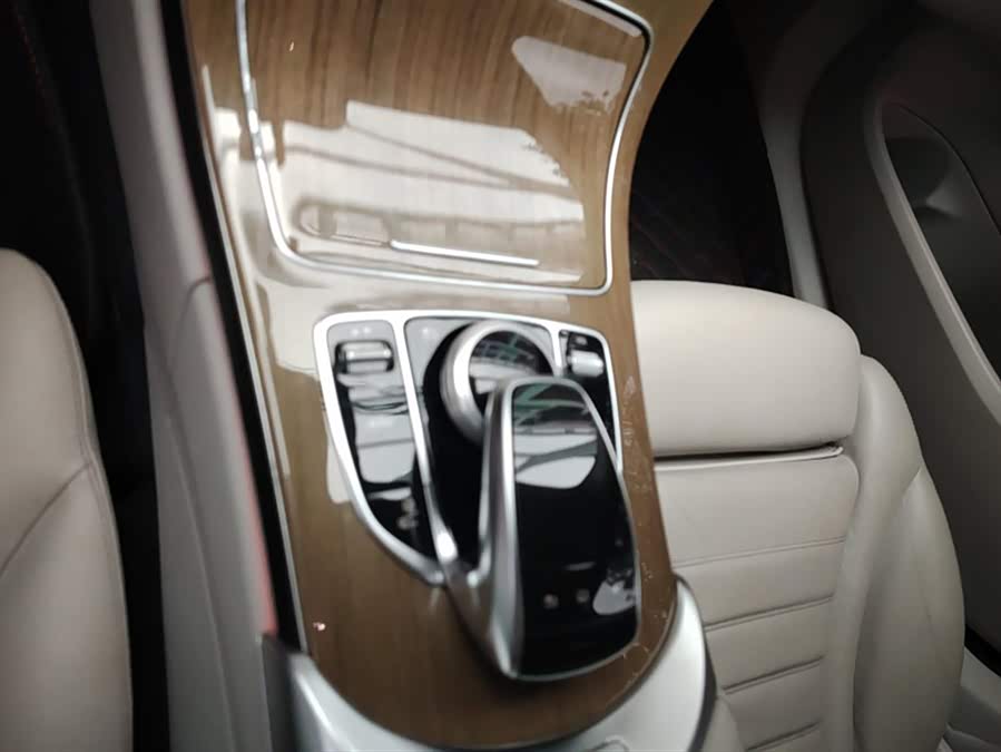 Mercedes-Benz C Class New Energy 2016 car image #17