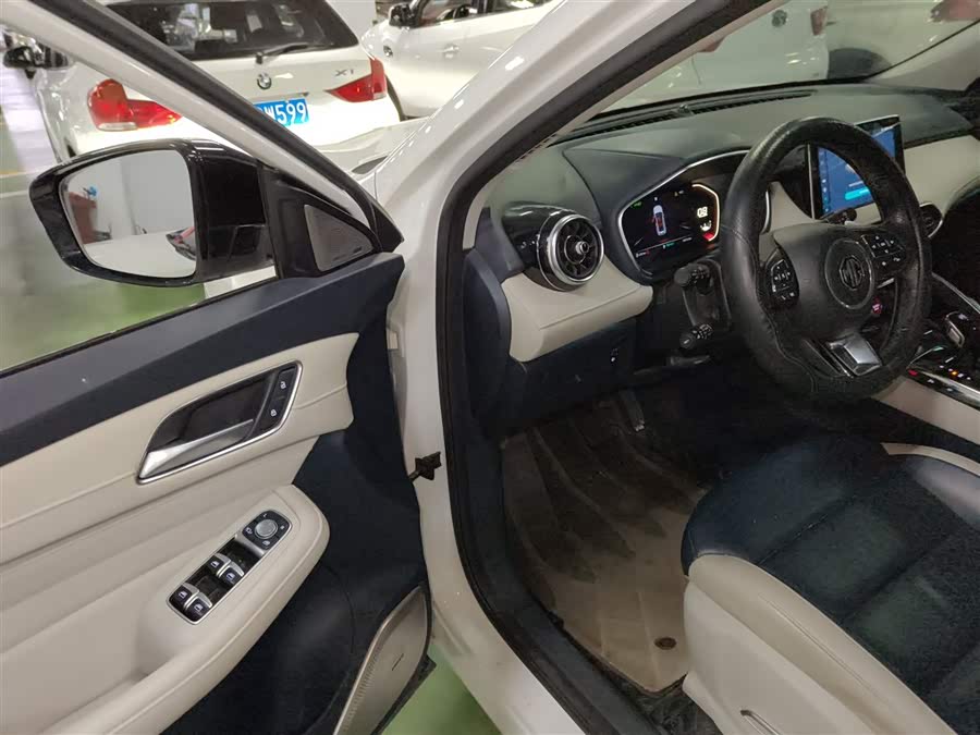 MG Pilot 2021 car image #17