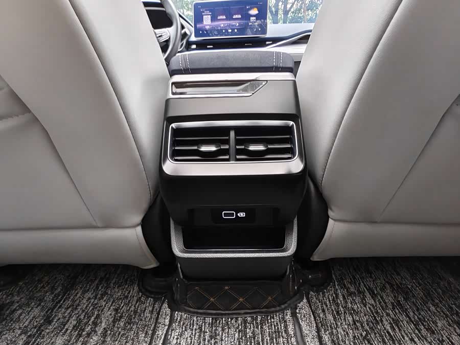 GEELY Preface 2021 صورة سيارة #17