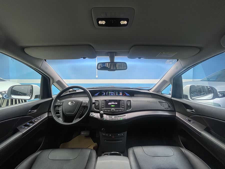 BYD e6 2016 #17 BYD e6 2016 car image #17