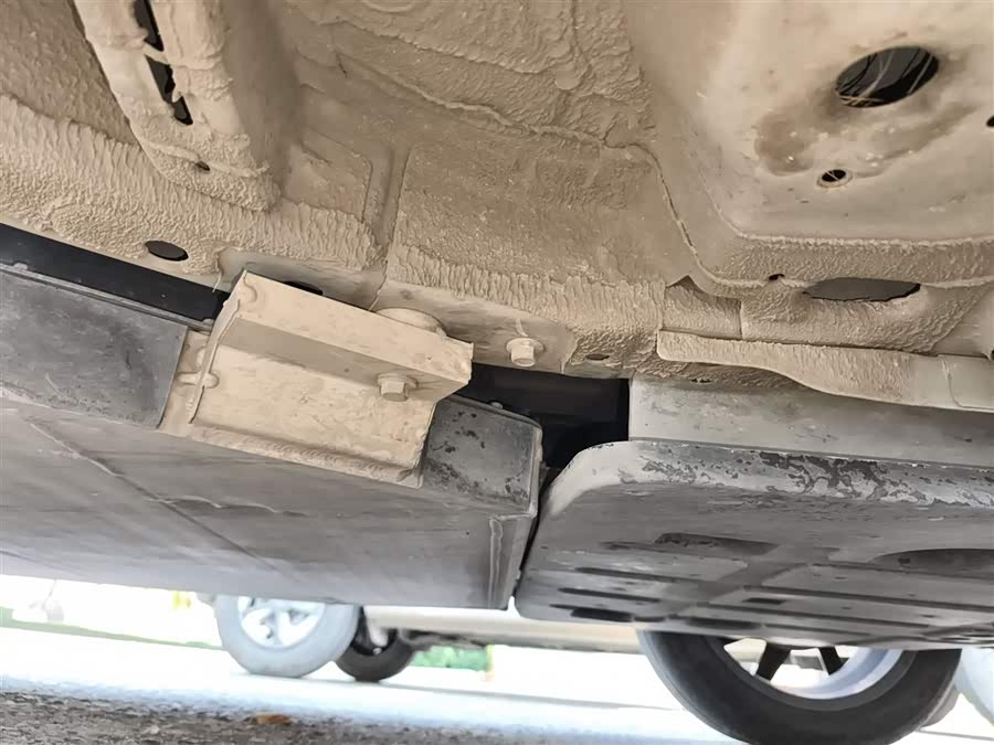 哪吒汽车 哪吒AYA 2023 汽车图片 #17