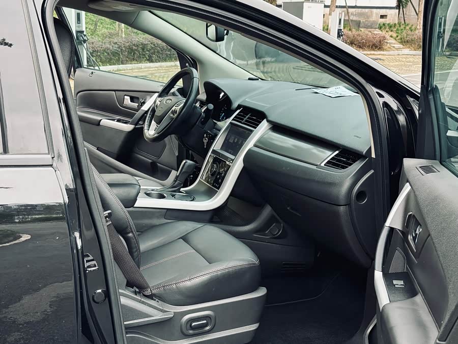 Ford Edge (Imported) 2013 صورة سيارة #17