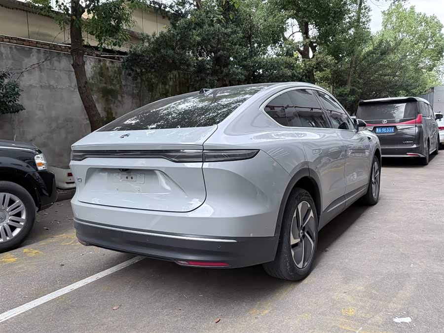 蔚来 蔚来EC7 2024 汽车图片 #17