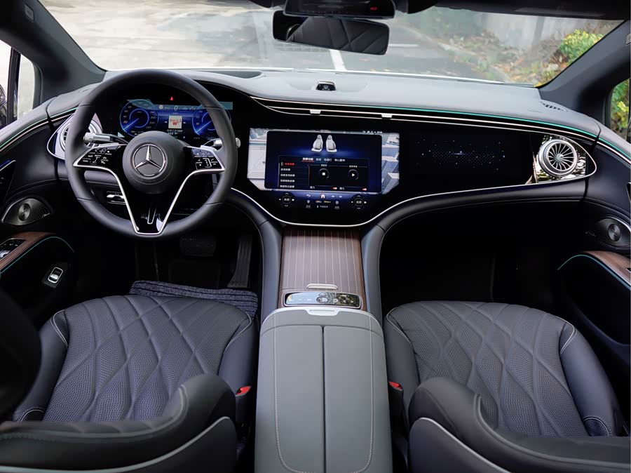 Mercedes-Benz EQS Class 2024 #17 Mercedes-Benz EQS Class 2024 car image #17