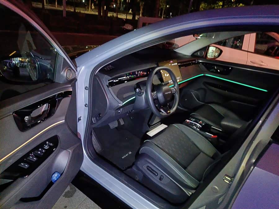 Honda e:NP2 2024 #17 Honda e:NP2 2024 car image #17