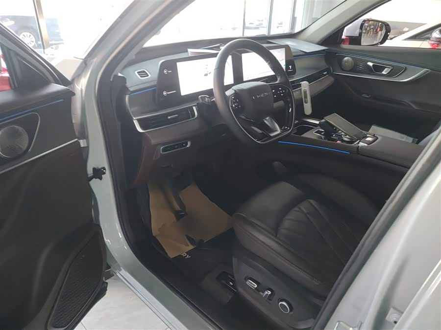 Chery Tiggo 8 PRO New Energy 2023 car image #17