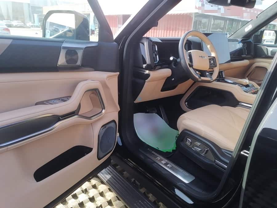 FangChengBao Leopard 8 2025 immagine di auto #17