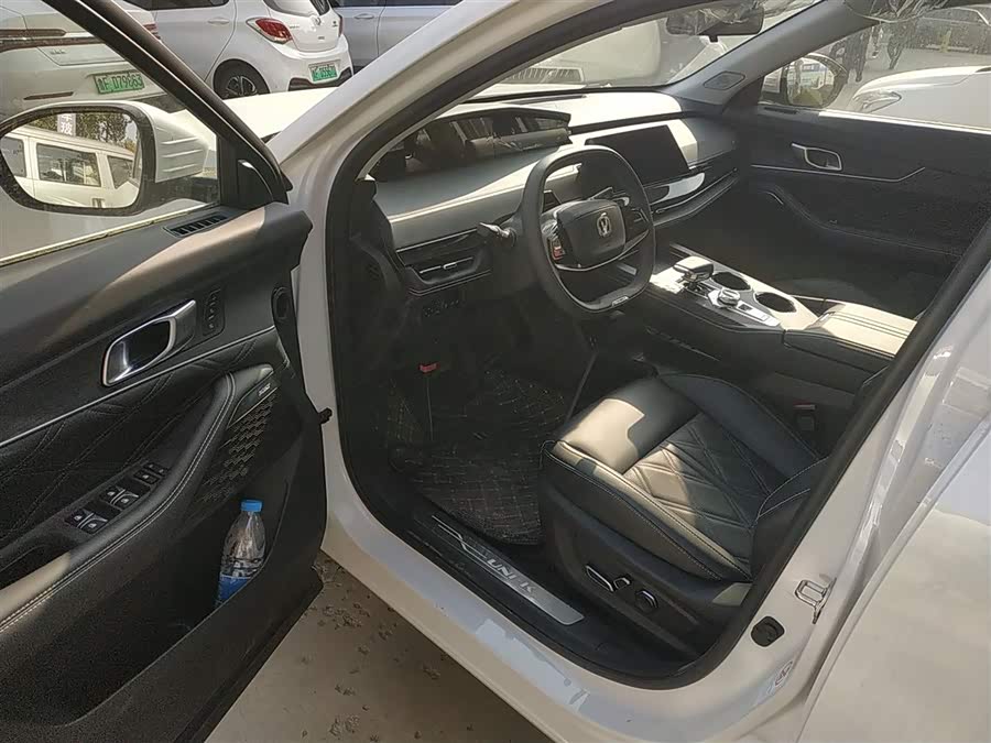 Changan UNI-K iDD 2025 #17 Changan UNI-K iDD 2025 car image #17