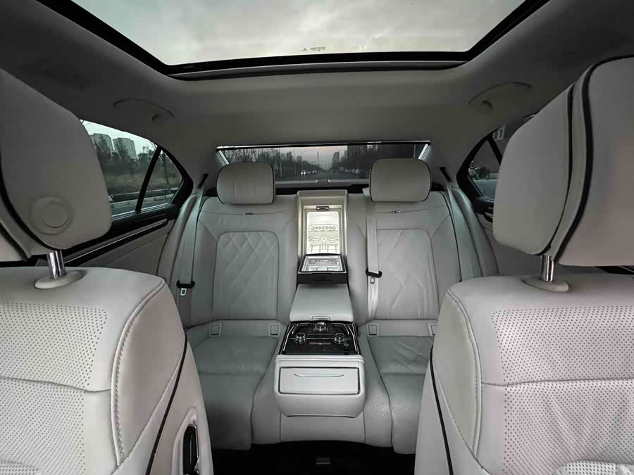 Volkswagen Phideon 2022 immagine di auto #17