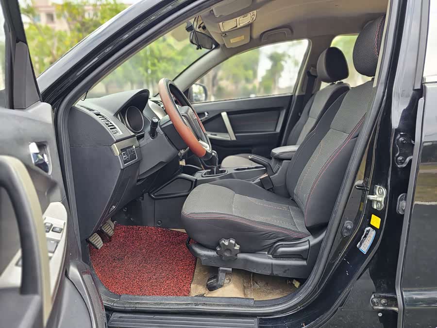 GEELY GX7 2015 car image #17