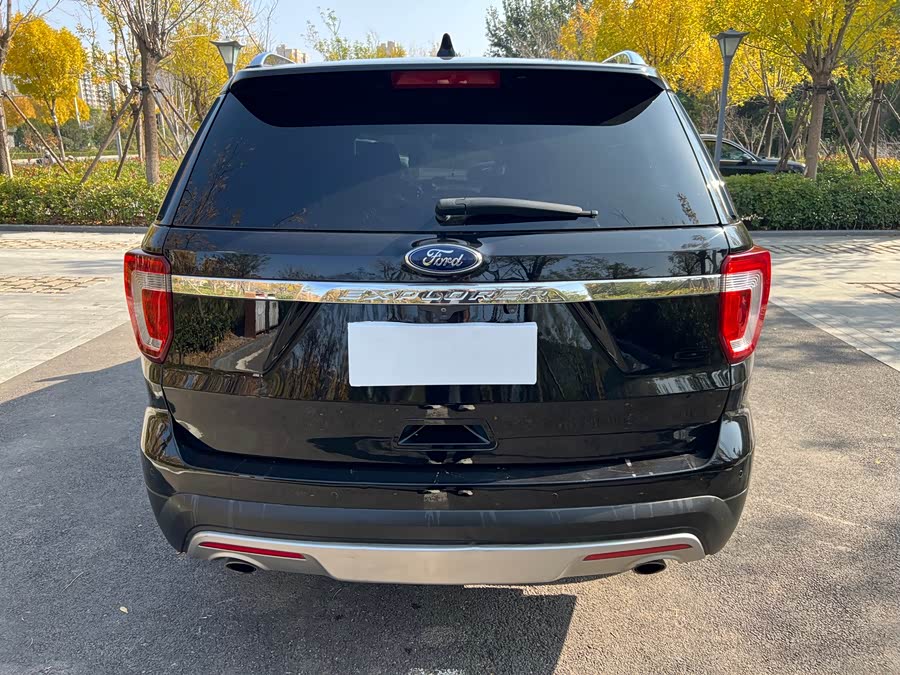 Ford Explorer (Imported) 2018 car image #17