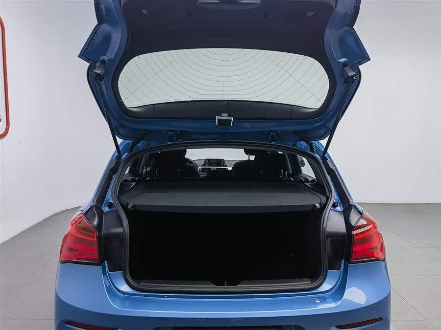 BMW 1 Series (Imported) 2019 car image #17