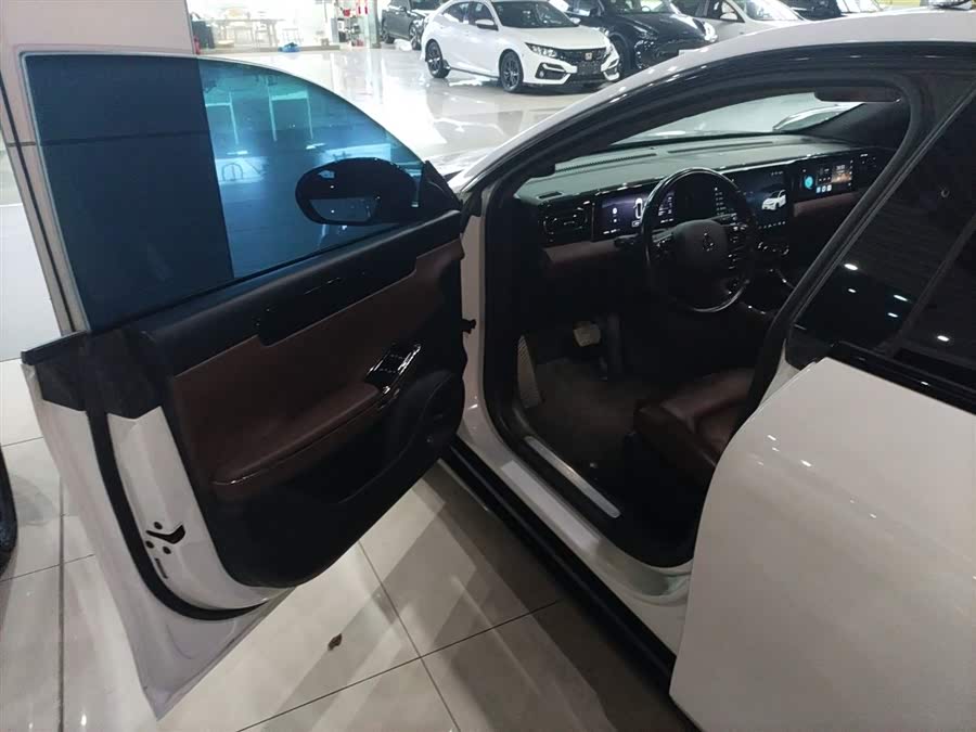 零跑汽车 零跑C01 2022 汽车图片 #17