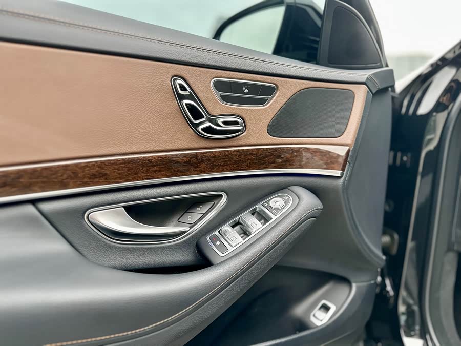 Mercedes-Benz S Class 2016 изображение автомобиля #17