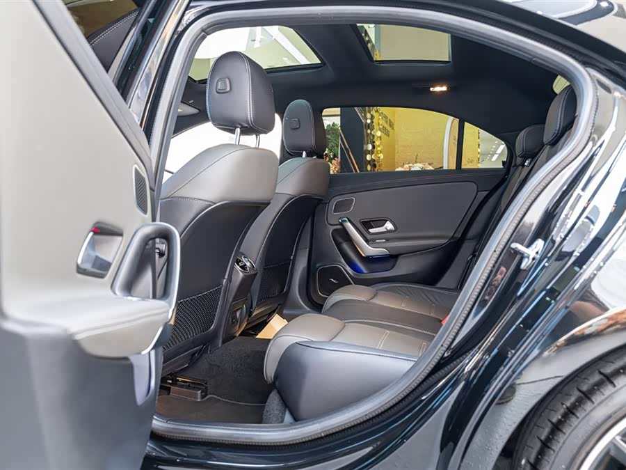 Mercedes-Benz A AMG 2023 #17 Mercedes-Benz A AMG 2023 car image #17