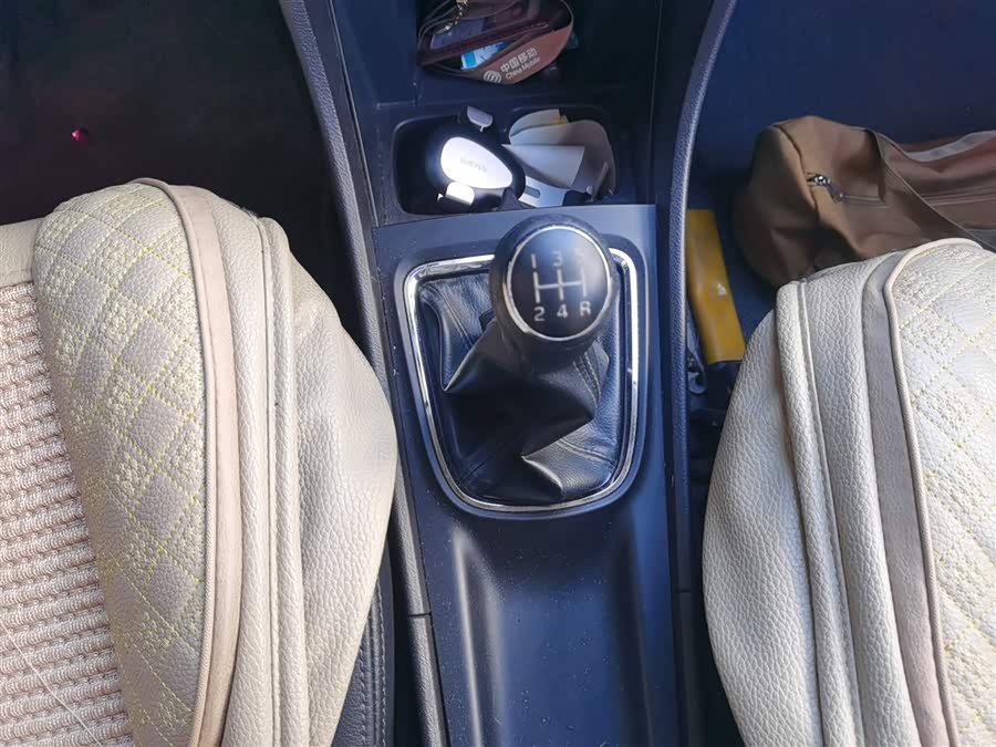 Suzuki Ciaz 2015 изображение автомобиля #17