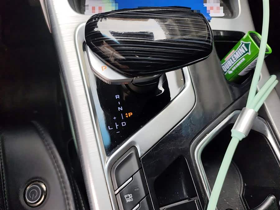 GEELY Tugella New Energy 2019 car image #17