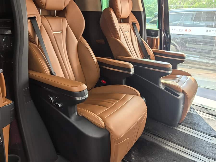 HongQi HQ9 PHEV 2024 imagem de carro #17