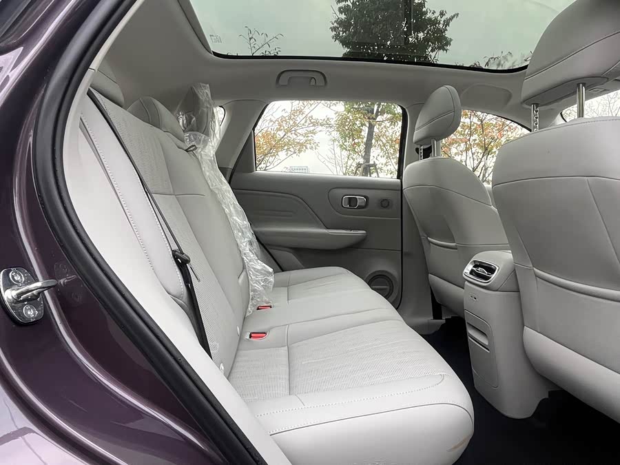 零跑汽车 零跑B10 2025 汽车图片 #17