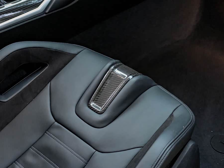 BMW M2 2023 car image #17