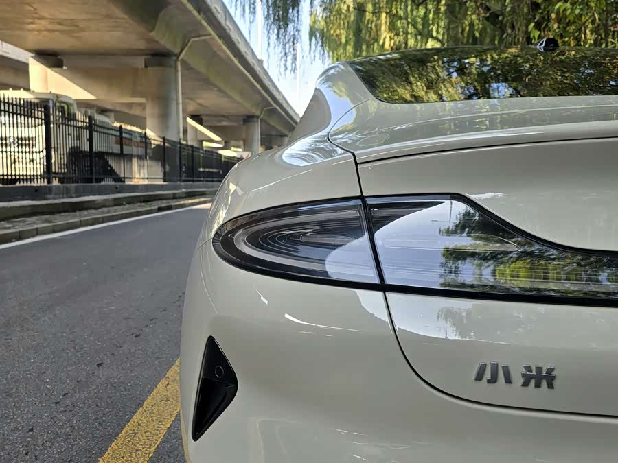 MI SU7 2024 car image #17