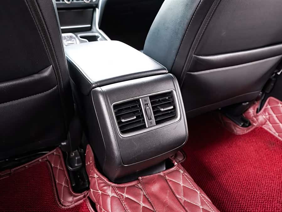 Honda Accord 2019 car image #17